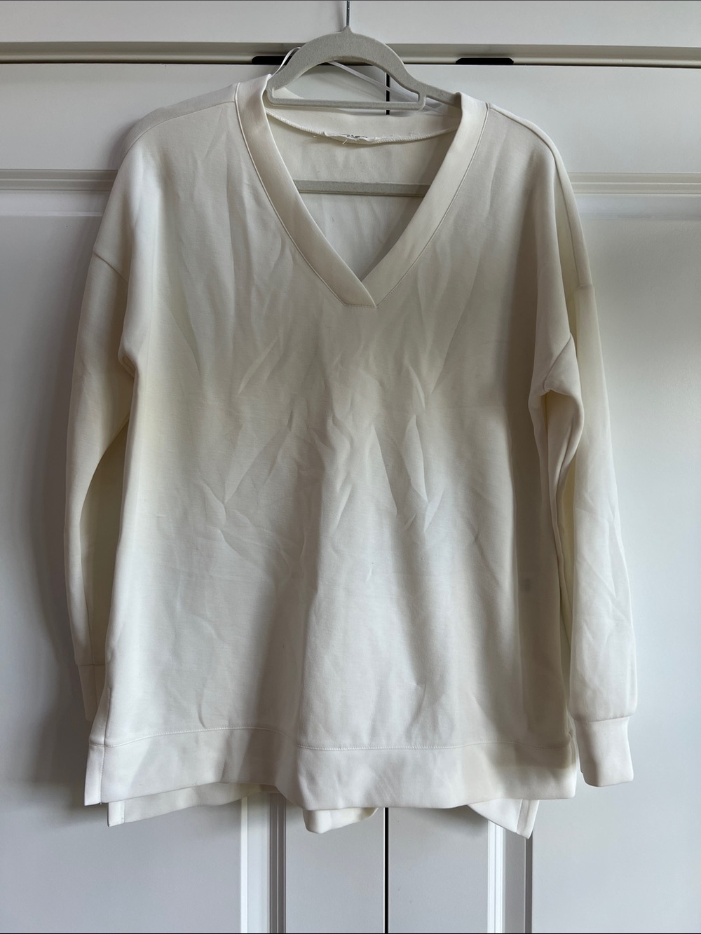 Cable & Gauge Cream Studio Top